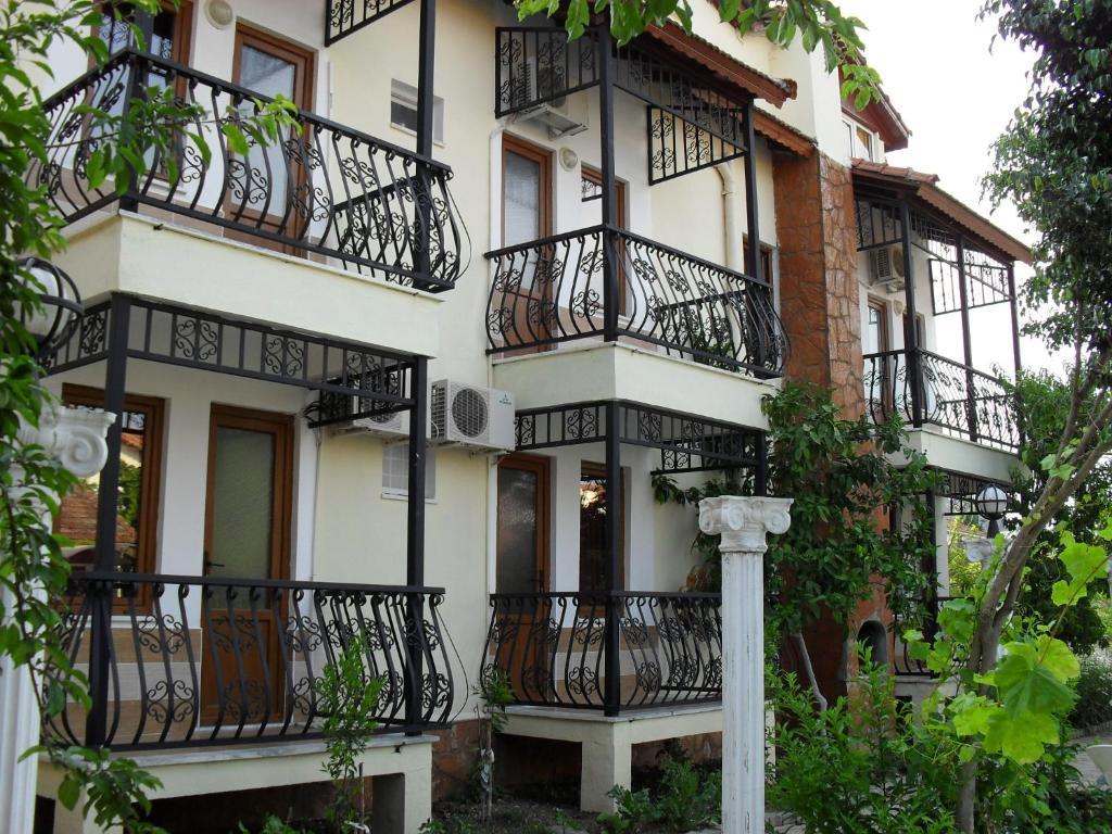 Villa Ozalp Apartments Dalyan Δωμάτιο φωτογραφία